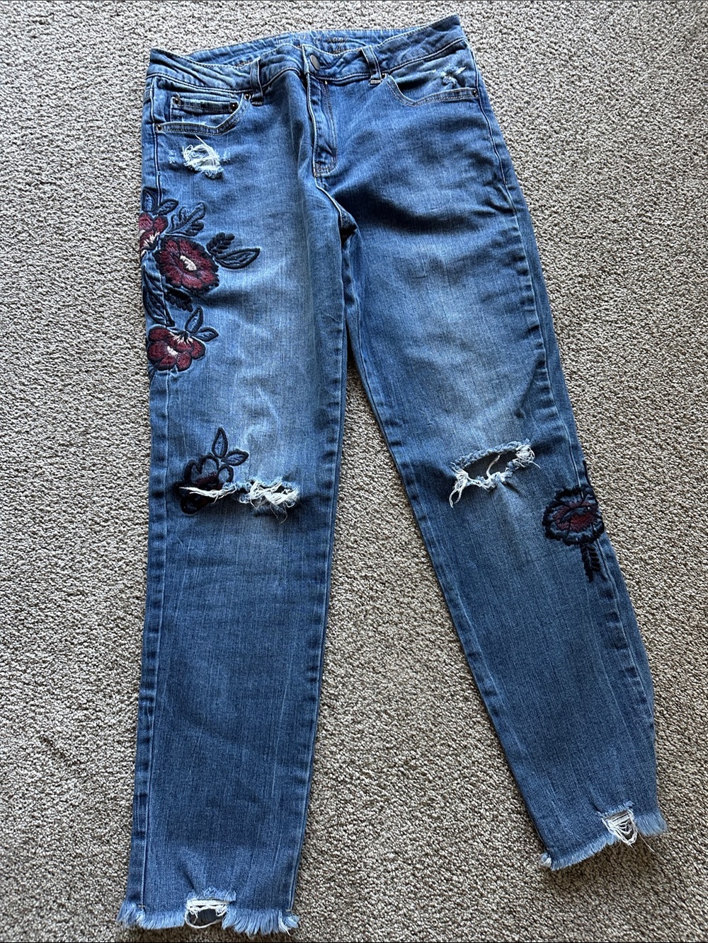 Taylor & Sage Blue Distressed Jeans with Red Floral Embroidery